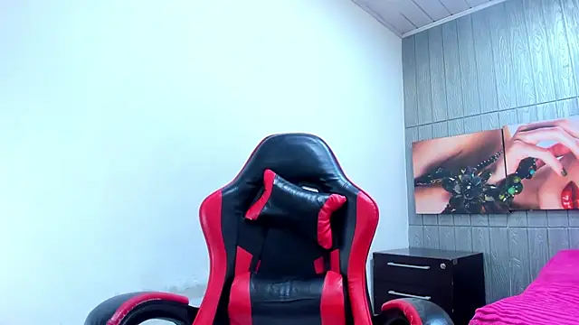 angell_cooper8 – Naživo chatovacia miestnosť