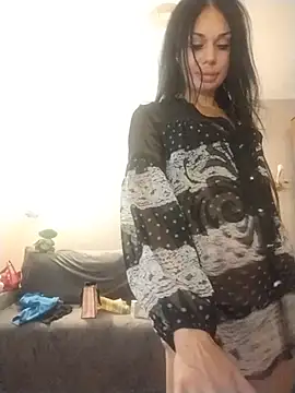 JennyLu Adlı Modelin Canlı Sohbet Odası