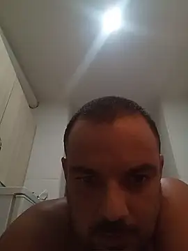 morenitoymorena Adlı Modelin Canlı Sohbet Odası