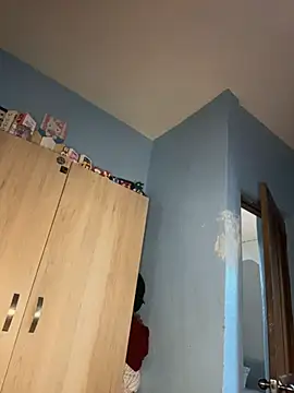 Paulha__miller élő chatszobája