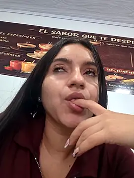 DulceCaroX's Live Chat Room
