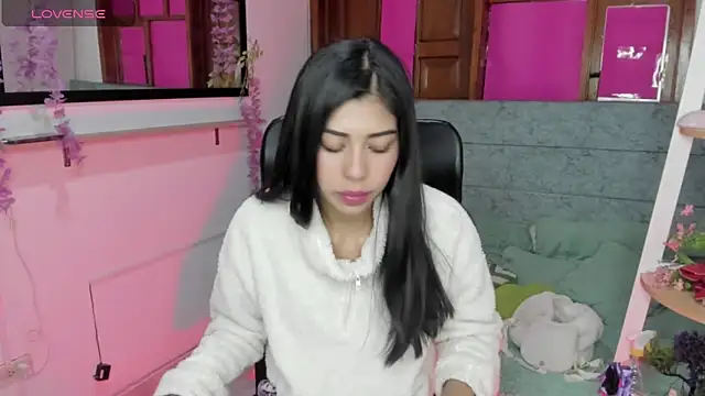 غرفة دردشة Aysha_winxs المباشرة