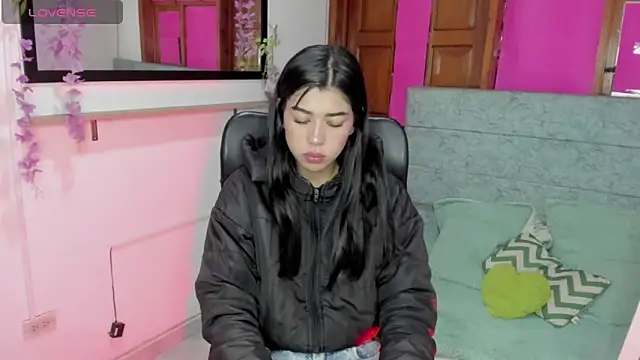 Aysha_winxs Adlı Modelin Canlı Sohbet Odası
