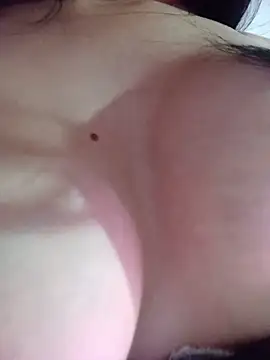 LauraDelightX Live Chatraum