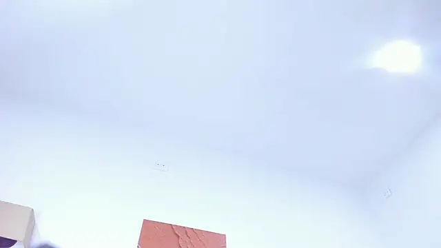 Malika_Noor чат на живо