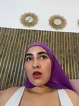 Sala de chat ao vivo de Malika_Noor
