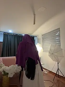 Malika_Noor Live chatroom