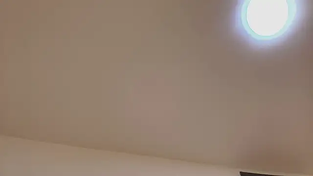 Lana_Sliim élő chatszobája