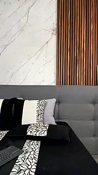 Sala de chat ao vivo de Amara_Velvet_