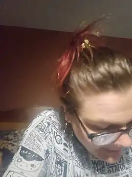 Živá chatovací místnost FelicityFreeze69