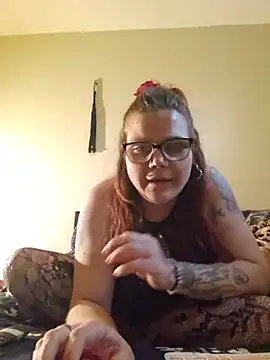 FelicityFreeze69's Live Chat Room