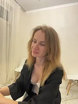 AinyrVixxen élő chatszobája