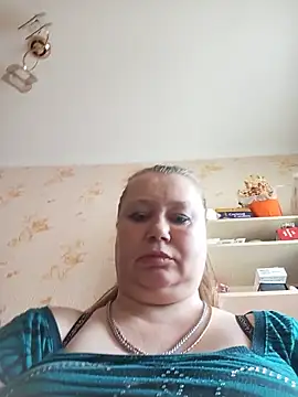 KiraStanton – live chatrum