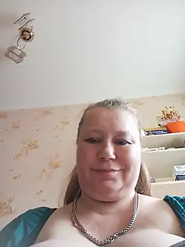 KiraStanton Cameră chat live