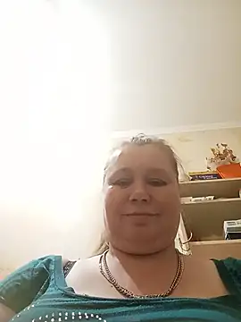 KiraStanton Cameră chat live