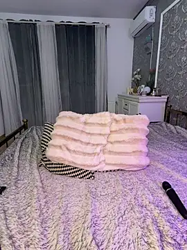 ห้องแชทสดของ Olivia_Noor