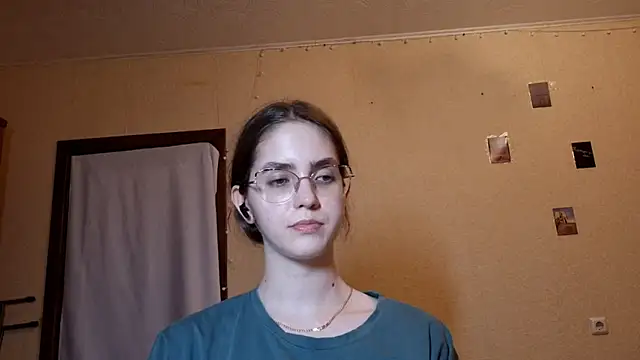 Katelemon чат на живо