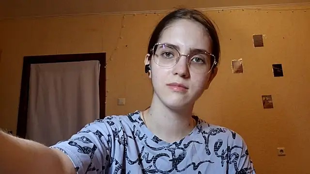 Katelemon чат на живо
