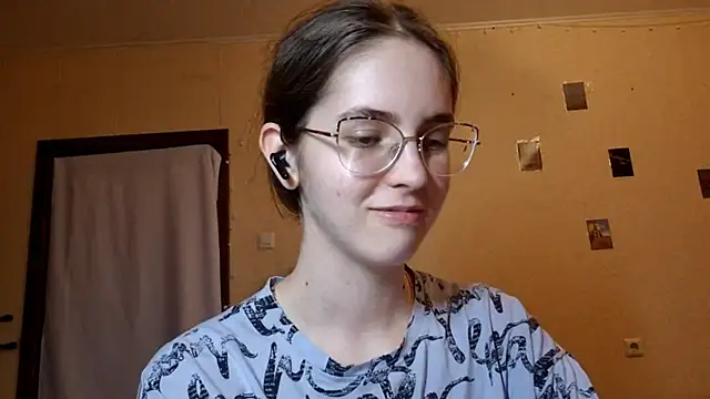 Katelemon's Live Chat Room