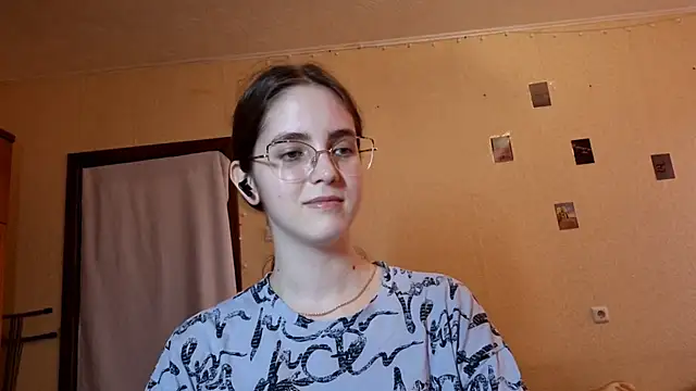 Katelemon's Live Chat Room