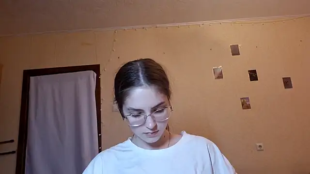 Katelemon Live Chatrum