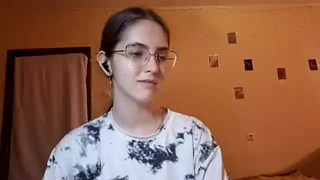 Katelemon чат на живо