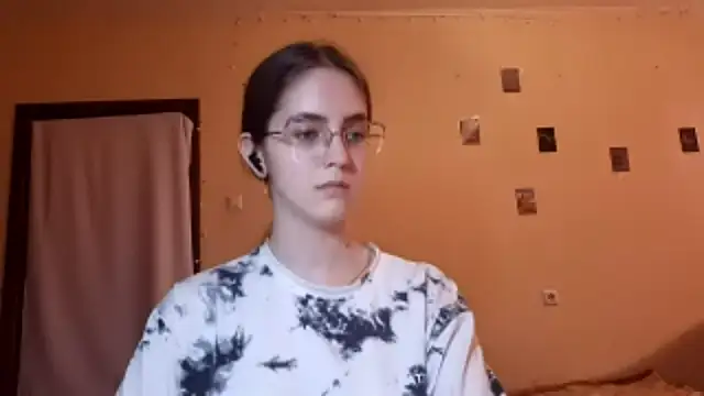 Katelemon чат на живо