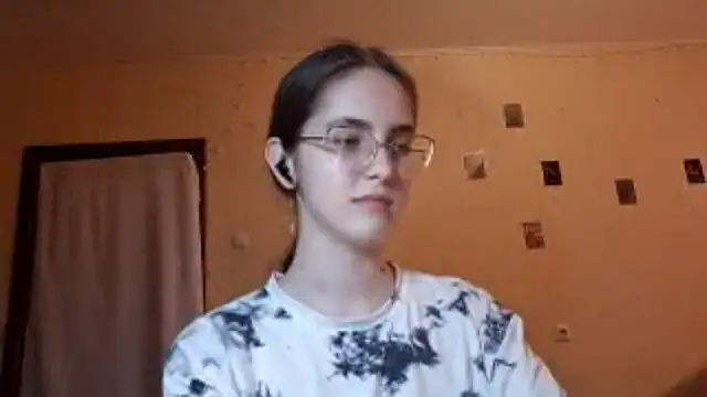 Katelemon – Naživo chatovacia miestnosť