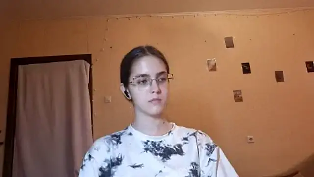 Katelemon's Live Chat Room