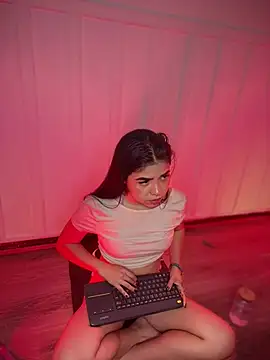 Sala de chat en directo de Ambarina_