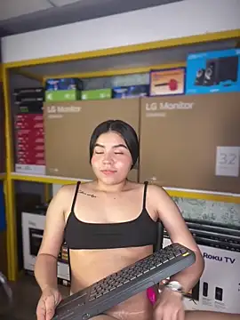 Živá chatovací místnost Ambarina_