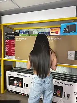 Ambarina_ Adlı Modelin Canlı Sohbet Odası