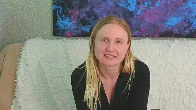 Chat soba uživo modela Lanavi_Smile