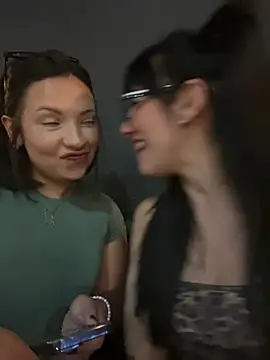 susi_chimm's Live Chat Room