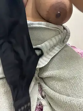 LoveJourney 라이브 섹스 캠 쇼