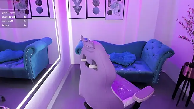 غرفة دردشة Chloe_meoww المباشرة