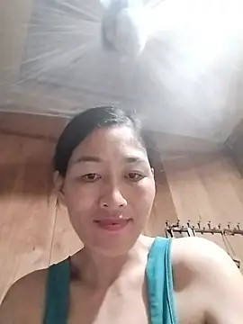 lris-Beauty77 Live Chatraum