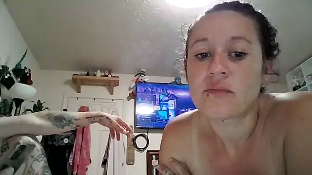 Chat soba uživo modela HarmlessPiece89