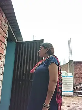 Yadav_Simran Cameră chat live