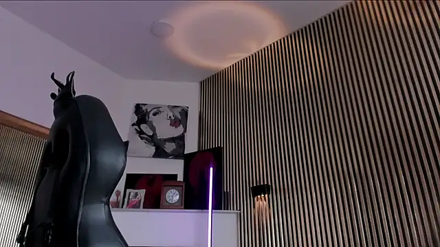 paulys_ élő chatszobája