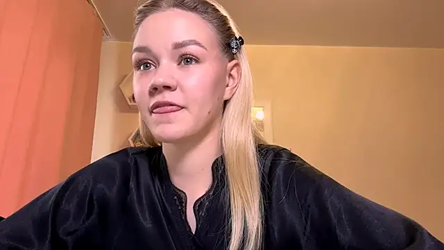 Živá chatovací místnost MiaCashe