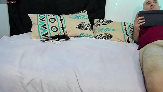 Sala de chat en directo de Cintya_n_Roger