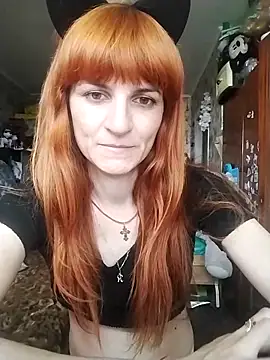 Živá chatovací místnost YaroslavaLester