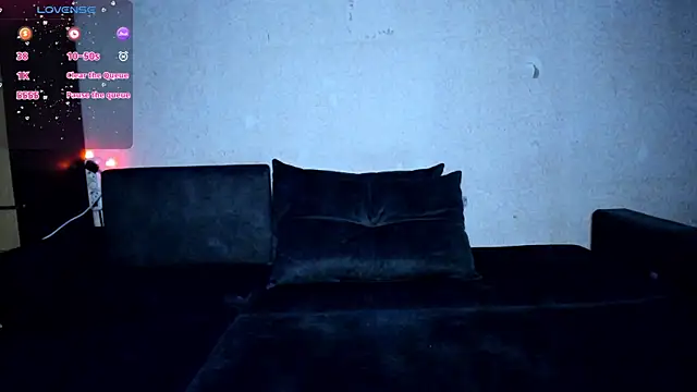 NicoleDaviss Live Chatraum