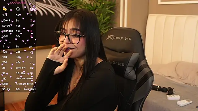 mekari_fox – live chatrum