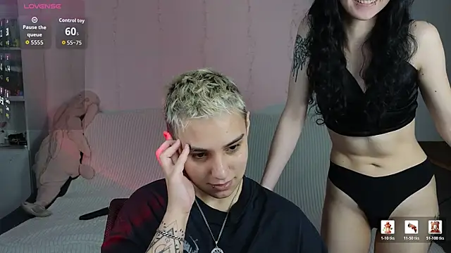 LuxuryLoverss live-chat rom
