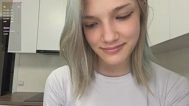 Carolini_i – live chatrum