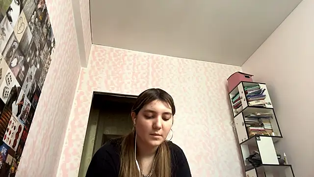 JanineThielman Live Chatrum