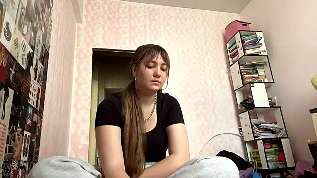 JanineThielman Live Chatrum