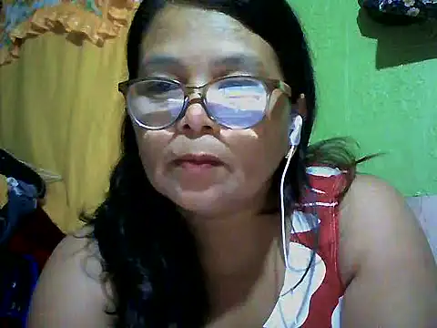 Sweetienia52 – live chatrum